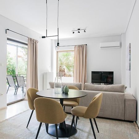 Pleasant 2Br Apartment Near Helexpo By Upstreet アテネ エクステリア 写真