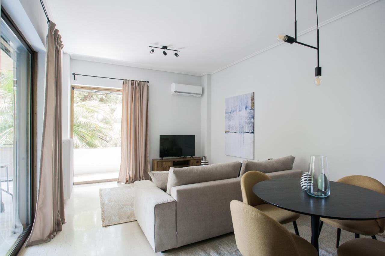 Pleasant 2Br Apartment Near Helexpo By Upstreet アテネ エクステリア 写真