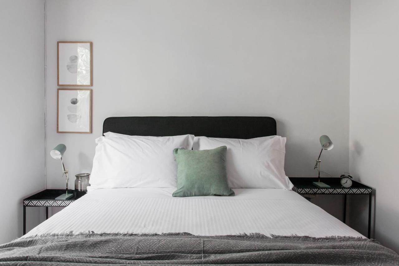 Pleasant 2Br Apartment Near Helexpo By Upstreet アテネ エクステリア 写真