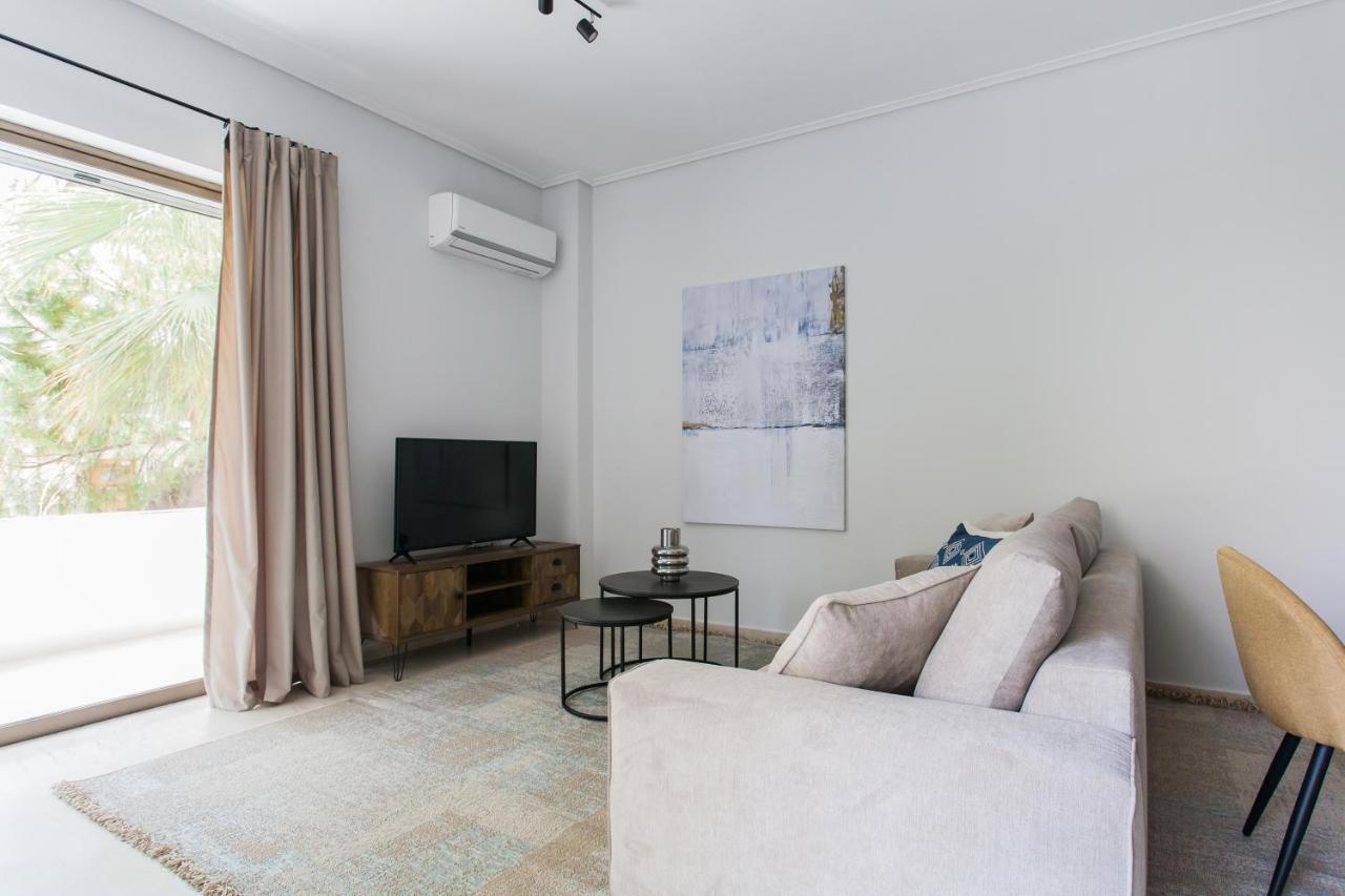 Pleasant 2Br Apartment Near Helexpo By Upstreet アテネ エクステリア 写真